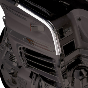 Upper fairing trim